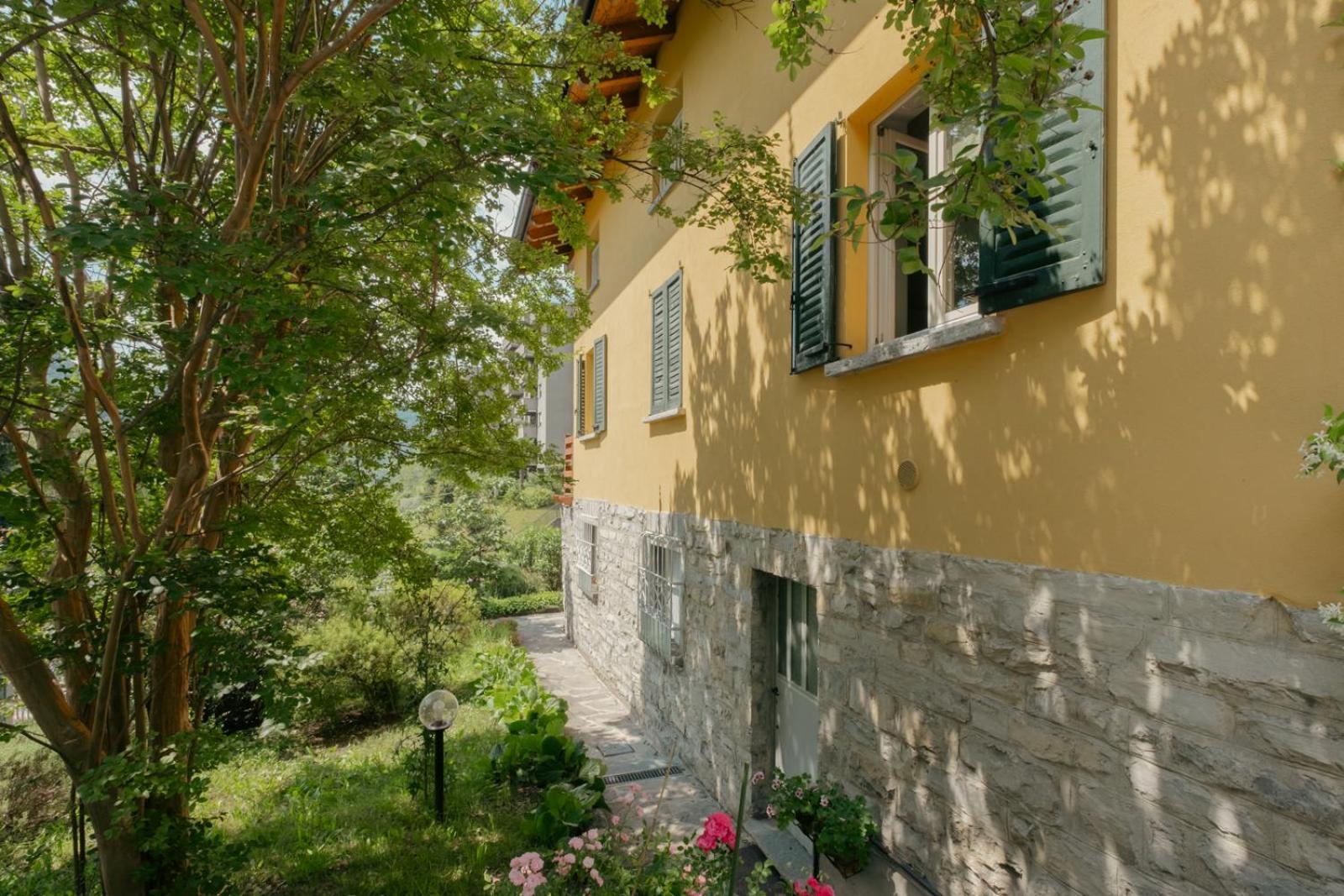 A Casa Di Maria Bed & Breakfast Como Luaran gambar